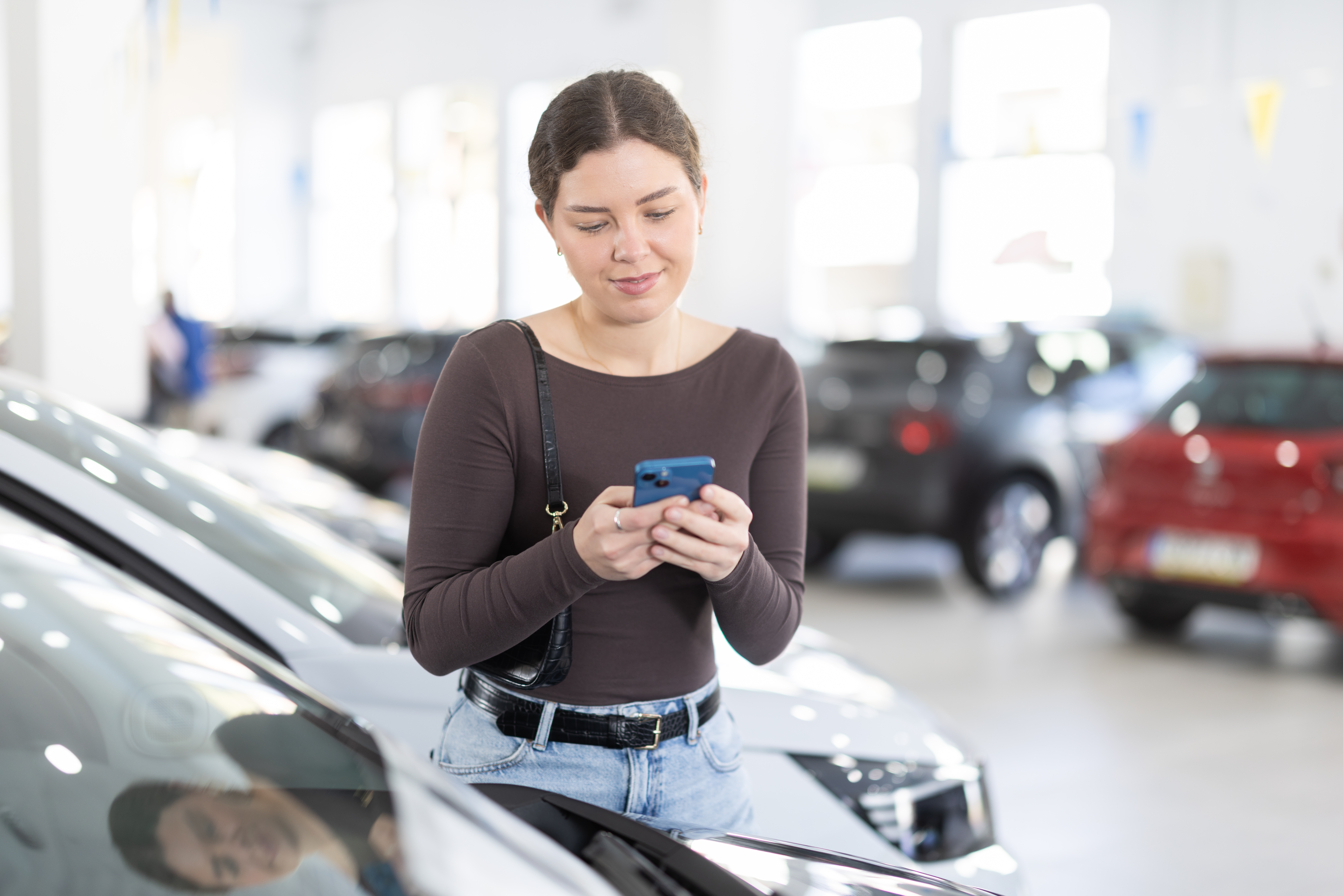 Qué revisar al comprar un coche de segunda mano (y los errores que casi nadie te cuenta)